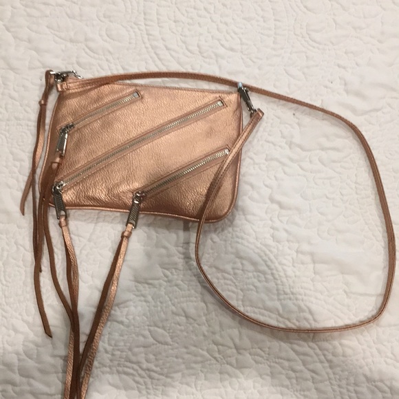 Rebecca Minkoff Handbags - Rebecca minkoff rose gold Moto-style cross body